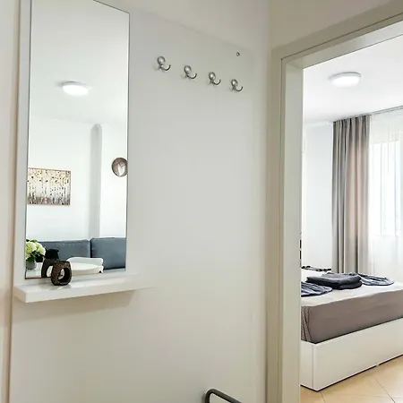 Aqua Mirage G86 Apartament
