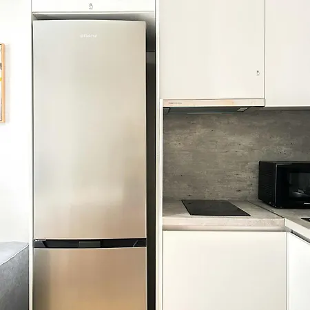 Aqua Mirage G86 Durrës